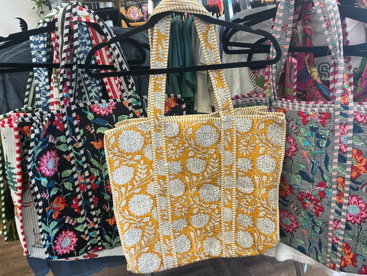Tote bag