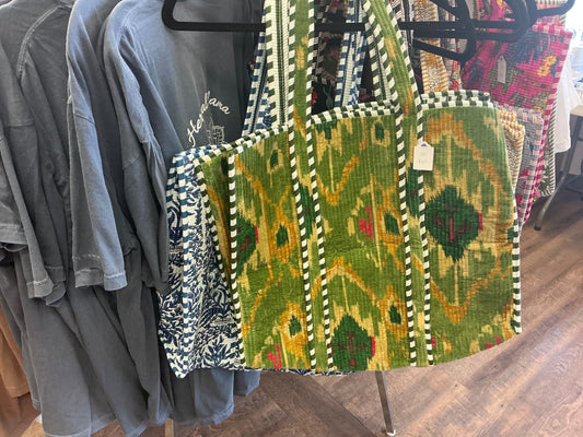Tote bag