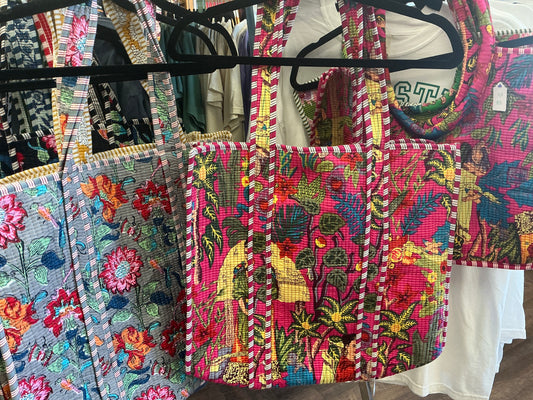 Tote bag