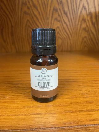 Clove essential oil